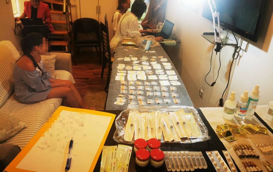 Strankinja u Zagrebu 'na crno' nudila usluge povećanja usana, kažnjena je sa 17 tisuća kuna