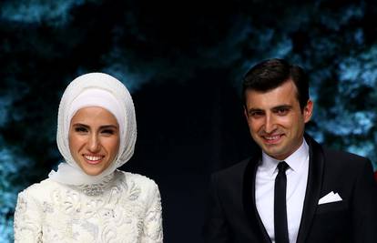 Erdogan udao kćer: Na slavlju 6000 gostiju,  Davutoglu kum