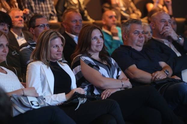 Zagreb: Promocija albuma Ora i labora Marka Perkovi?a Thompsona u kazalištu Histrion