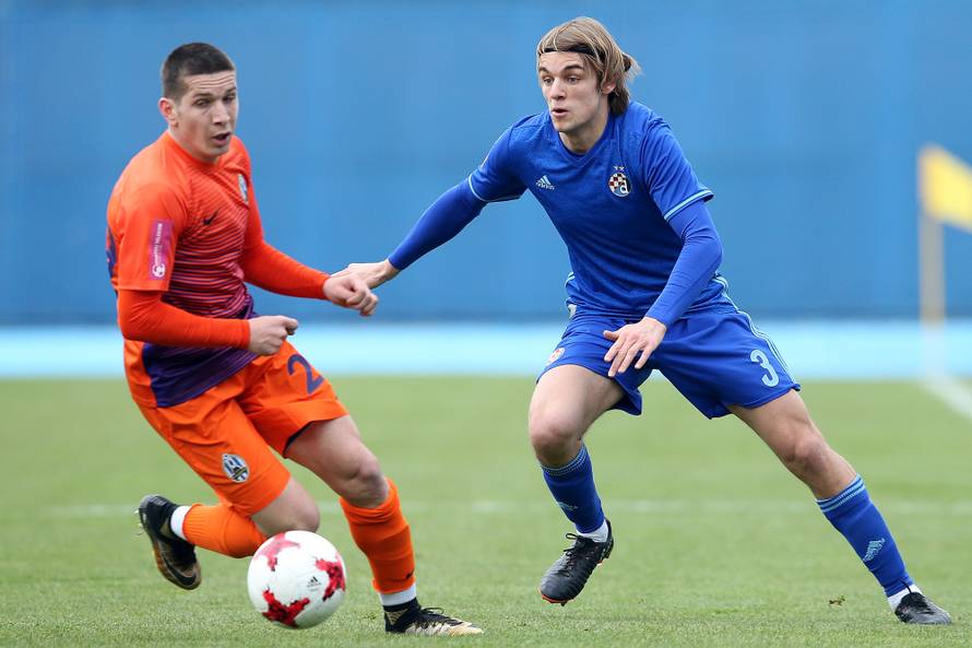 Borna Sosa prošao je liječnički u Stuttgartu, Dinamu 8 mil. €!