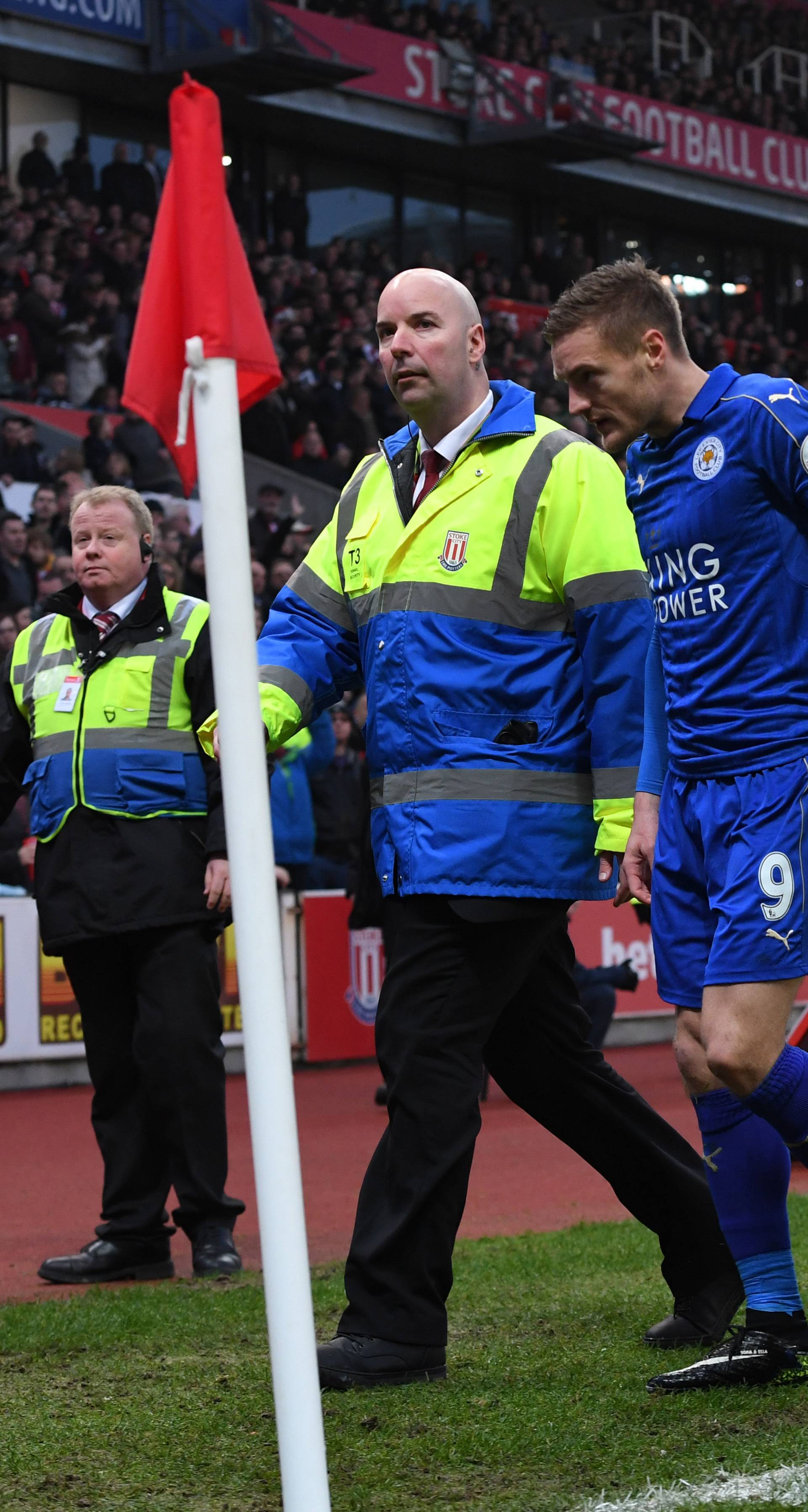 Leicester City's Jamie Vardy leaves the pitch after being sent off