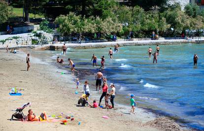 Stručnjak: 'Nitko ne može reći da je plaža uz objekt njegova'