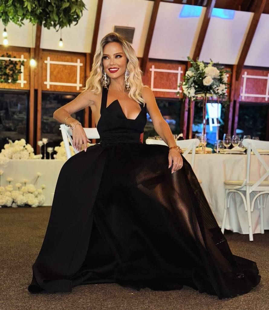 FOTO Šime joj nije dovoljan? Maja Šuput u društvu s čak tri 'Gospodina Savršena'