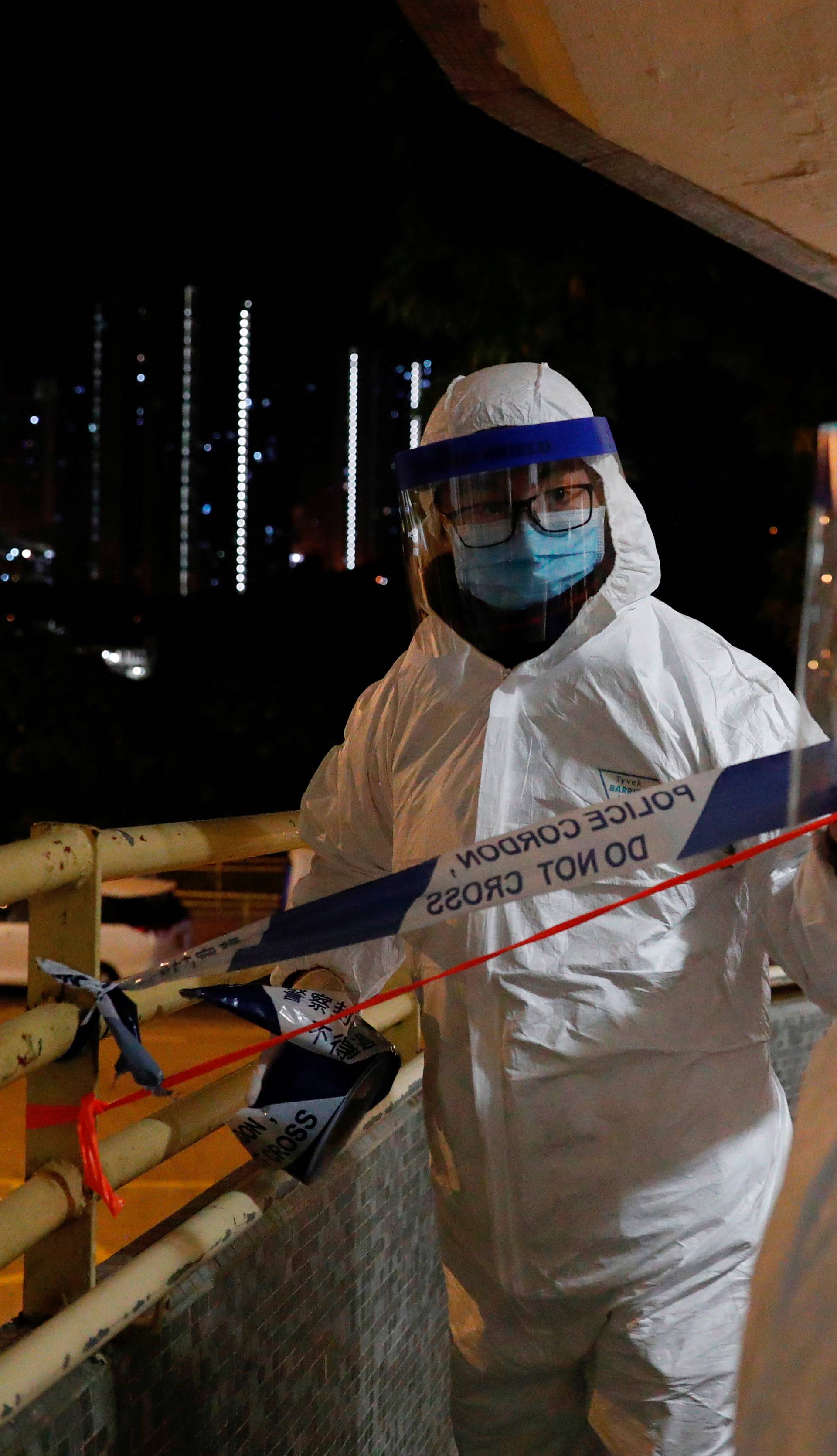 Hong Kong: Evakuirali zgradu, korona virus se širi cijevima?!