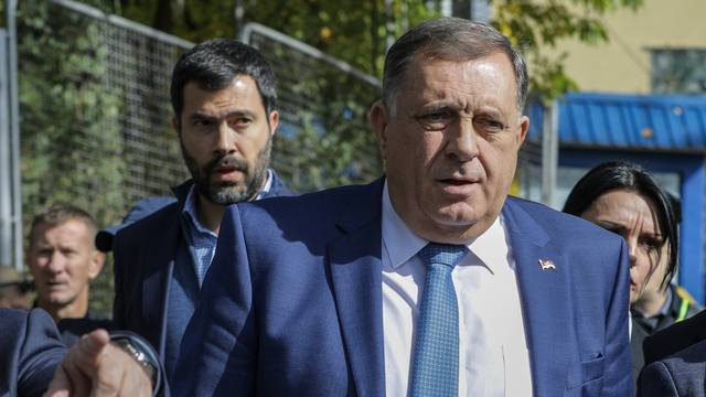 Sarajevo: Milorad Dodik obratio se medijima nakon što je napustio zgradu Tužilaštva BiH