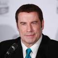 John Travolta se ispričao Idini Menzel: Grizem se cijeli dan...