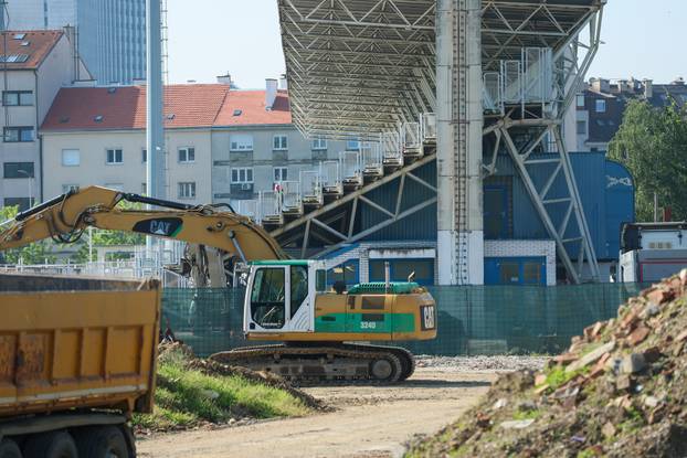 Bageri ušli na Kranjčevićevu, počela je rekonstrukcija legendarnog zagrebačkog stadiona