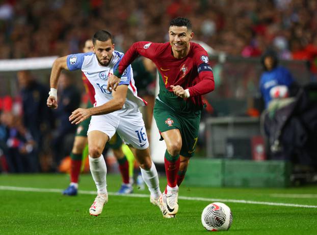 Euro 2024 Qualifier - Group J - Portugal v Slovakia