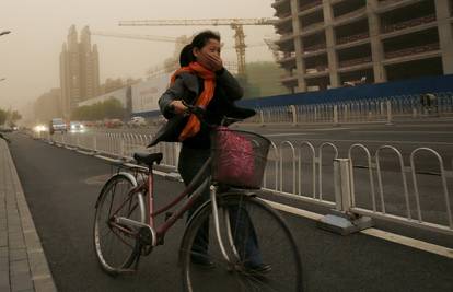 Kina kažnjava meteorologe amatere: 'Oni stvaraju paniku'
