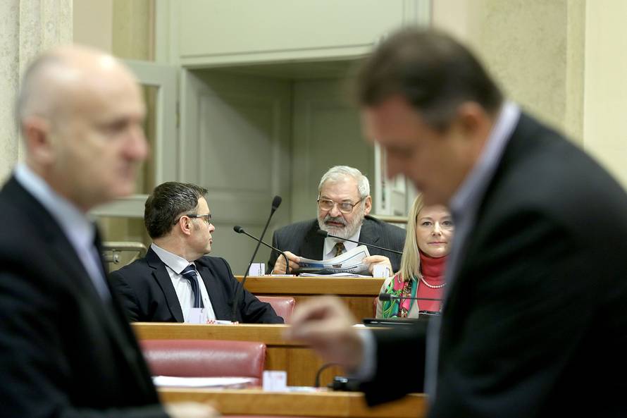 Čačić poručio Hrelji: Naravno, svatko se češe gdje ga svrbi