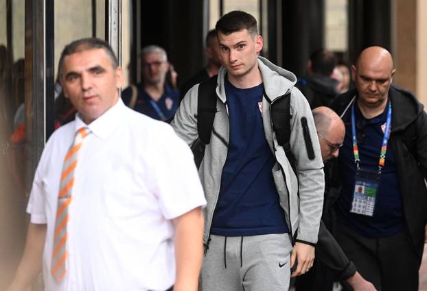 Leipzig: Dolazak hrvatske nogometne reprezentacije u hotel uoči nadolazeće utakmice s Italijom
