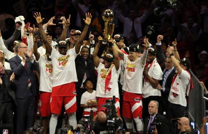 Čudo u Oracle Areni! Toronto po prvi put osvojio NBA naslov