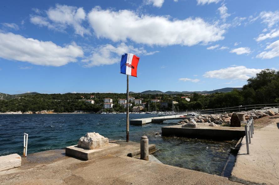 ButkoviÄ i ÄandrliÄ na otvorenju luke za javni promet Carovo u Kraljevici