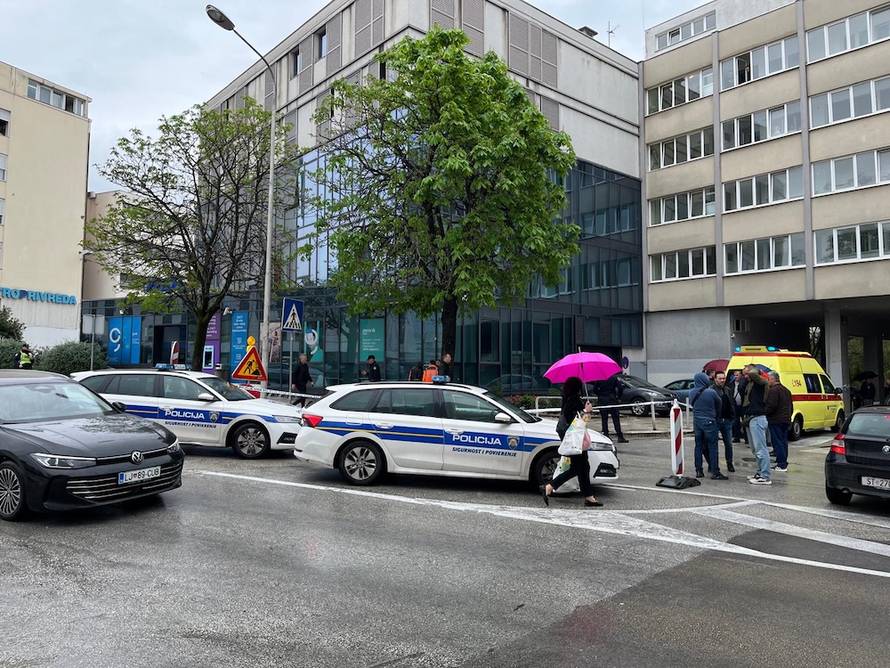 Puljak: 'Svjedočili smo danas nevjerojatnoj hrabrosti dviju policajki i zaštitara u banci!'