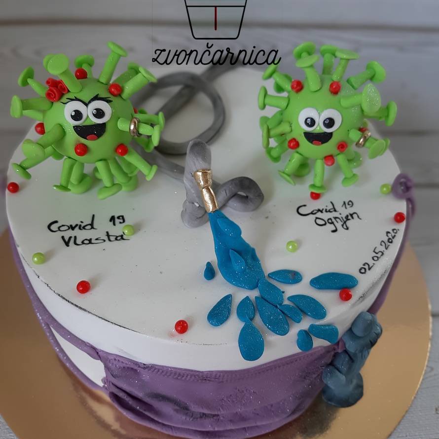 Naša svadba u skafanderima: 'Jeli smo tortu u obliku korone'