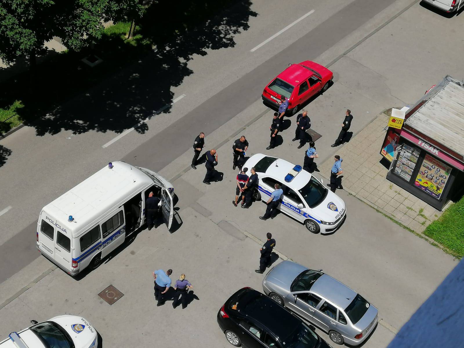 Policijska potjera na Volovčici, skupilo se čak 20 policajaca...