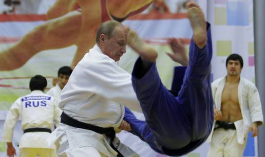 Mačo Putin: Demonstrirao je judo i "razbio" sve protivnike