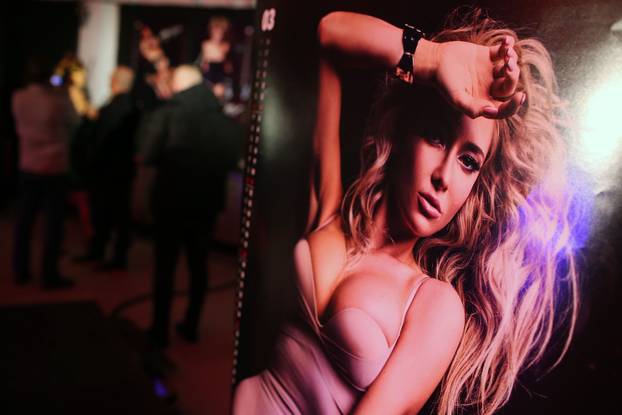 FOTO Za Lidiju Bačić nema zime ni krize! Kalendar je godinu za godinom sve 'bujniji' i topliji...