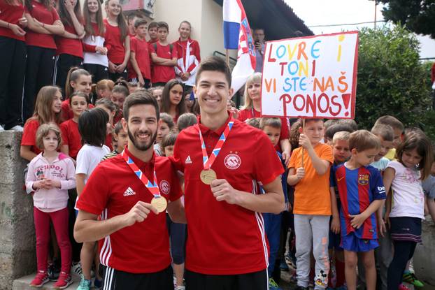 Split: Do?ek povodom povratka europskih prvaka Tonija Kanaeta i Lovre Bre?i?a