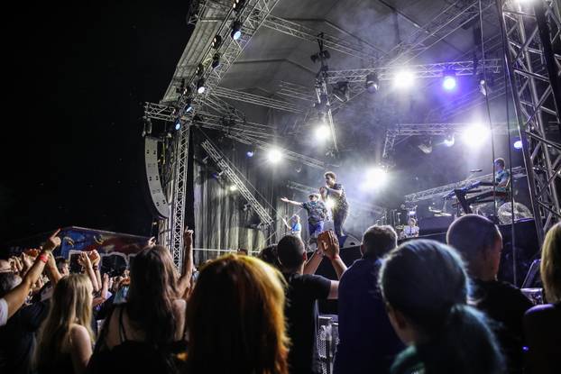 Zagreb: Nastup Jure Stublića u sklopu festivala Brundanje