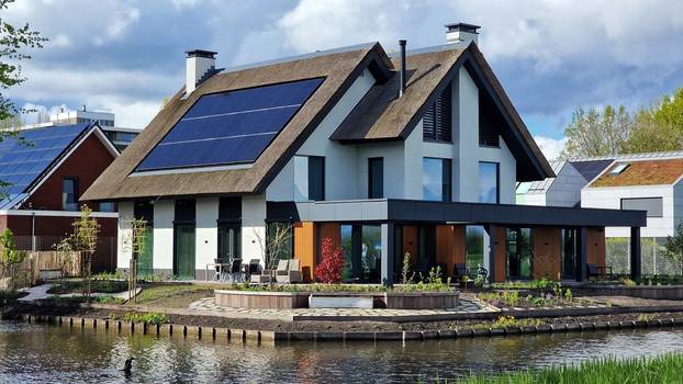 A,Beautiful,House,With,Solar,Panels,,In,Amstelveen,,Netherlands.