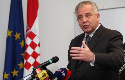 Ivo Sanader: Tražimo isti postupak kao za Sloveniju 