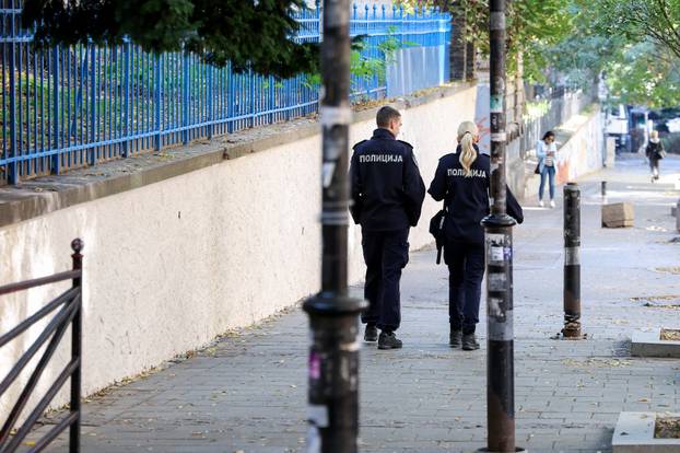 Beograd: Zgrada O&Scaron; 'Vladislav Ribnikar'