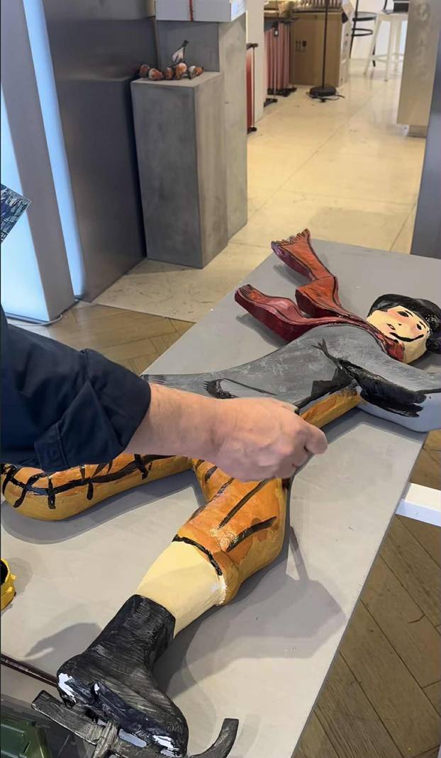 FOTO Šekoranjina blagdanska čarolija: Tihi dekor u izlozima i hotelima je pravi spektakl