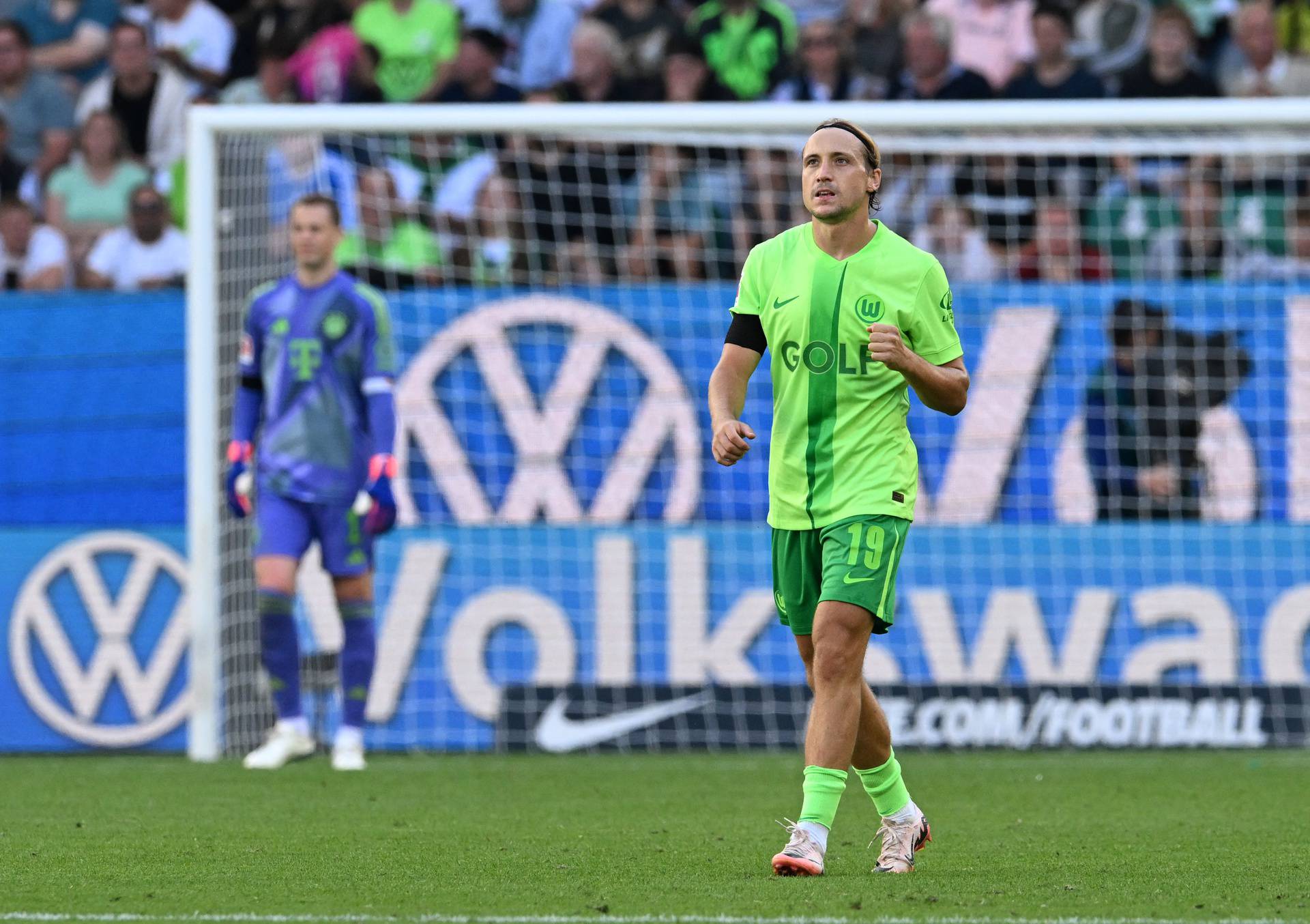 Bundesliga - VfL Wolfsburg v Bayern Munich