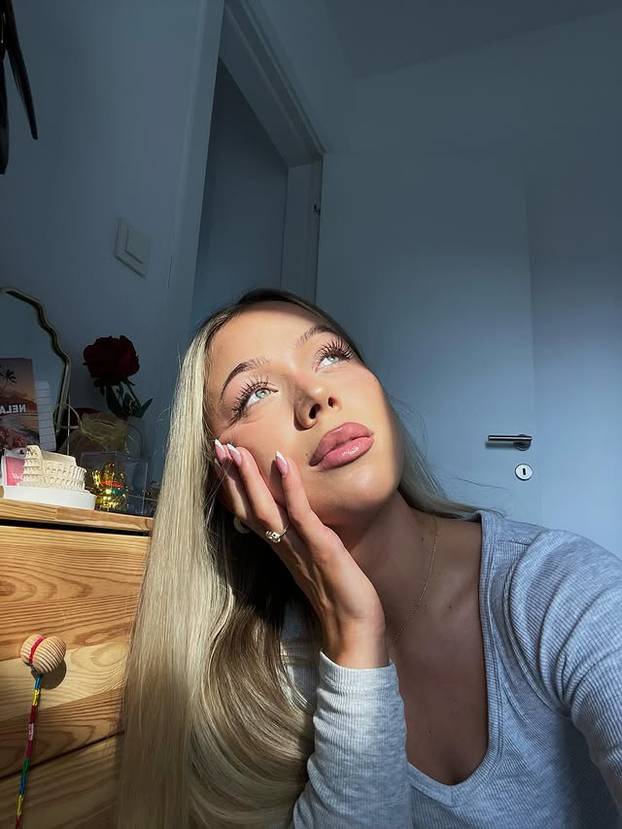 FOTO Ova srpska influencerica više je od 'lijepog lica', a radila je i kao 'sezonac' u Hrvatskoj