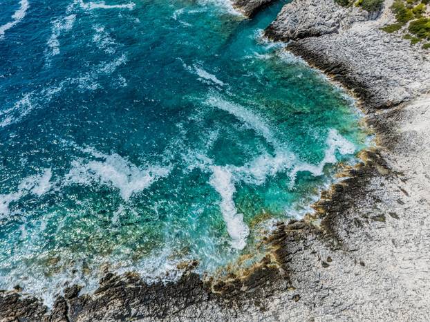 Poluotok Ražnjić na Korčuli snimljen iz zraka 