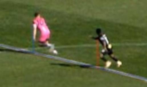 VIDEO Poslu&scaron;ajte komunikaciju u VAR-u: 'Nije zale&dstrok;e. Kako nije? Daj, sustav nas za***ava'