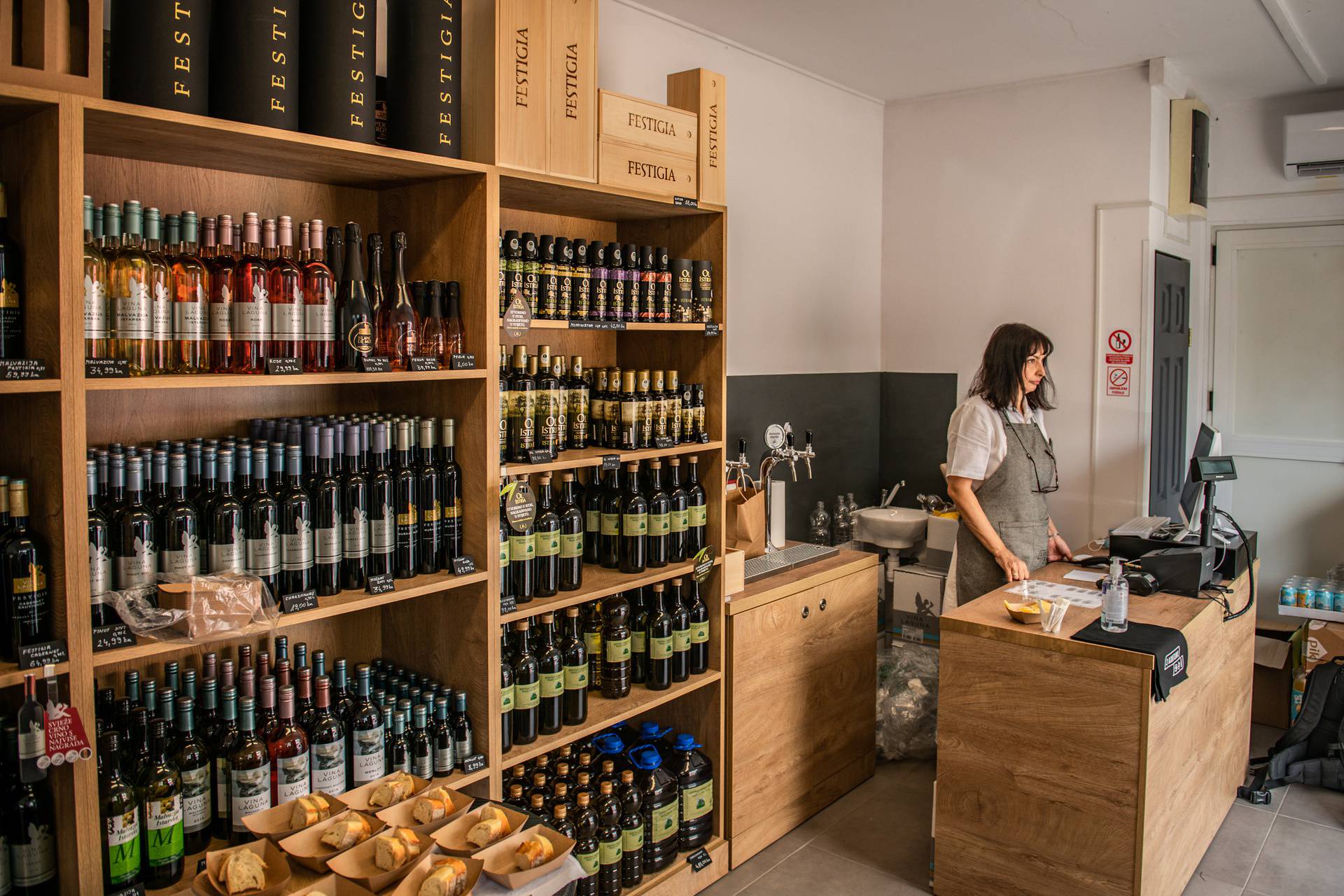U Splitu otvorena druga trgovina istarskih vina, sireva i maslinovih ulja – 3 Kantuna
