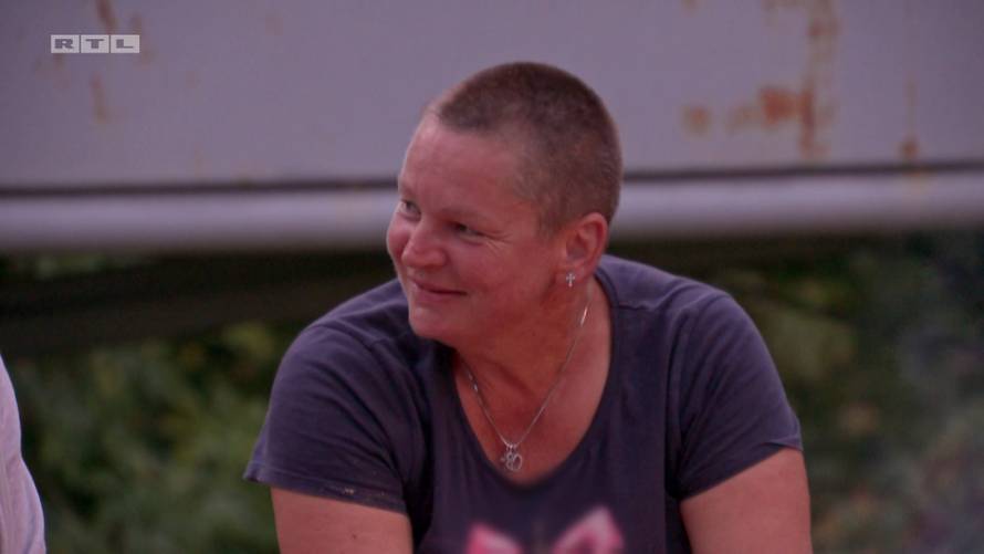 Odnosi u 'Ljubav je na selu' bukte! Suzana Robertu očitala bukvicu, Ajda napustila Dejana