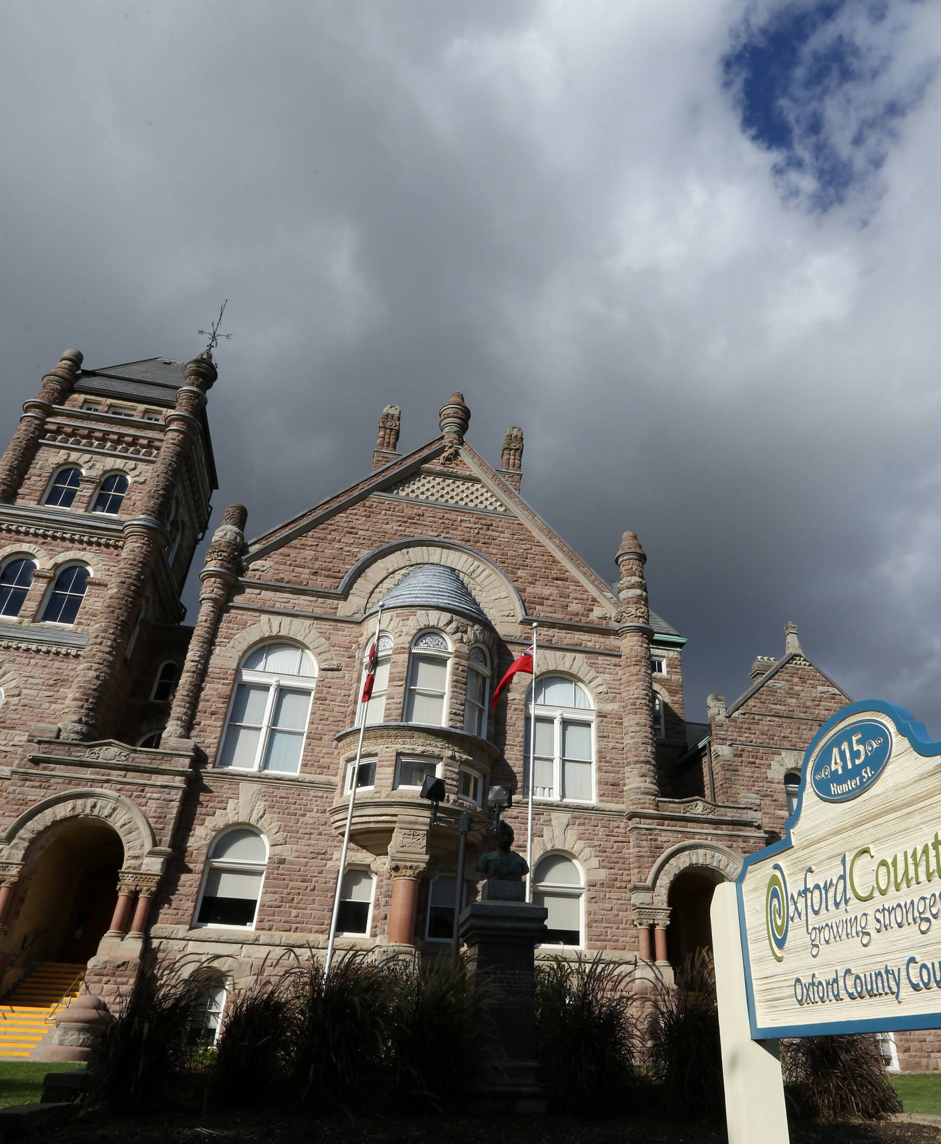 The courthouse in Woodstock, Ontario, where 49-year old nurse, Elizabeth Wettlaufer, appeared before a judge