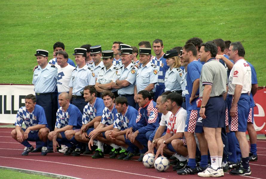 Iz rata u 'vatrene'... 'Ćiro mi je dao šansu, a ja otišao za šank!'