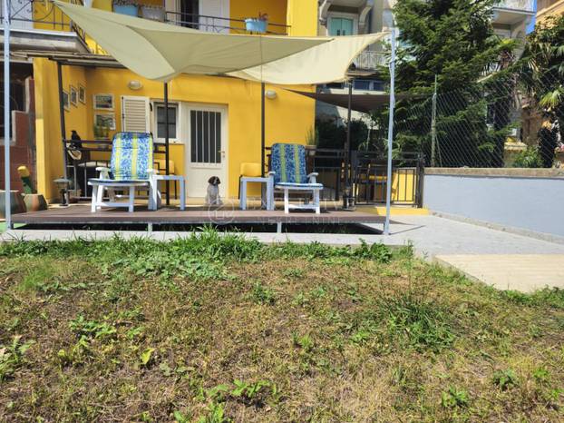 FOTO Skupo? Prodaju stan od 28 kvadrata za 274.000 eura! U Opatiji je, u suterenu. Zavirite...