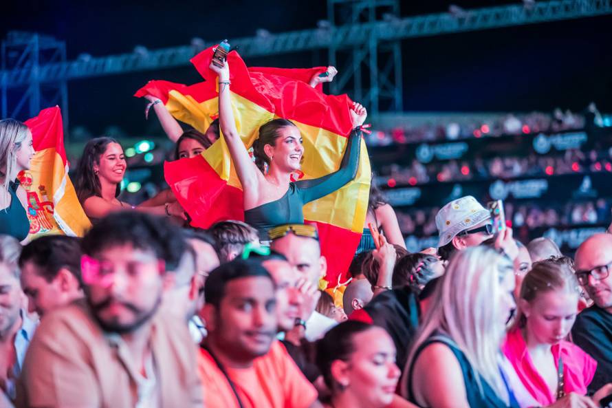 Split - DJ Vini Vici.