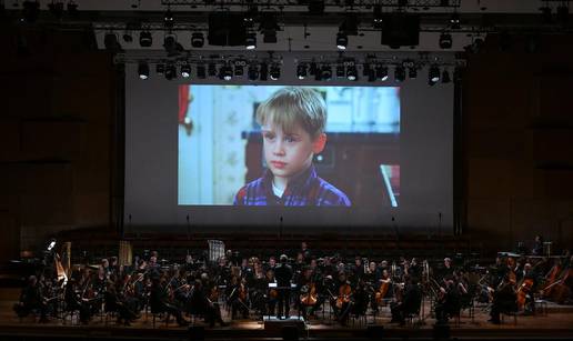 'Sam u ku&cacute;i' nije samo na TV-u, ve&cacute; i u Lisinskom uz Zagreba&ccaron;ku filharmoniju: Ovako to izgleda