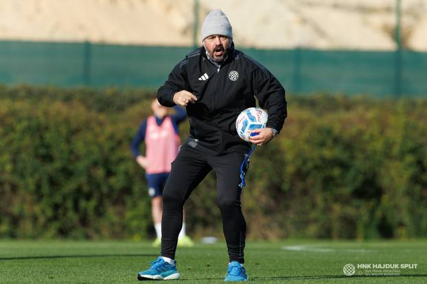 FOTO Hajdukovce u Španjolskoj dočekali idealni uvjeti. Gattuso s kapom 'dirigirao' igračima