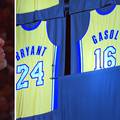 Lakersi umirovili dres velikog Gasola: Visjet će uz Kobejev