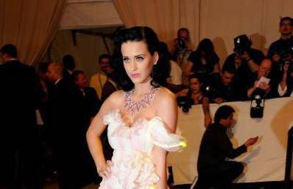  Katy Perry: Pjevat ću gola s mnogo golih djevojaka...