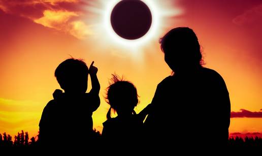 Sutra sti&zcaron;e pomr&ccaron;ina, ali i ki&scaron;a meteora: Sunce nemojte gledati kroz za&ccaron;a&dstrok;eno staklo!