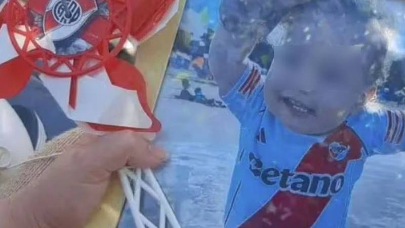 TUGA U ARGENTINI Dječak (1) se ugušio, progutao je umjetni nokat? Majka: 'Slomljena sam'