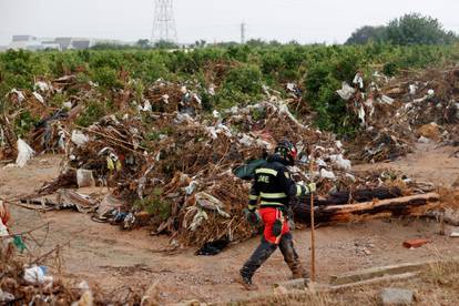 SLIKE UŽASA Pogledajte kako izgleda Španjolska dok dolazi upozorenje na nove poplave