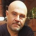 Alen Vitasović objavio fotku obrijane glave: 'Kažu da sam mlađi i ljepši, ja se ne slažem'