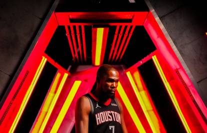 Nova NBA sezona izgleda kao simulacija u NBA 2K: Bivše zvijezde u novim dresovima