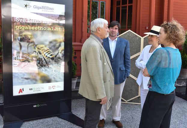 Zagreb: U Botaničkom vrtu održana konferencija za medije GigaBEEtan projekt za GigaBEEtne pčele 