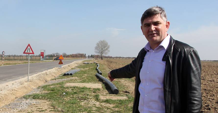 'Cijeli život nas truju vodom i šute, ni djeci ne damo da piju'