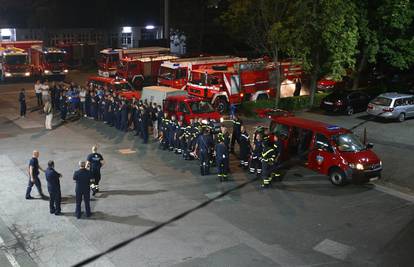 Stiže pomoć iz cijele Hrvatske: Gasit će požar barem pet dana